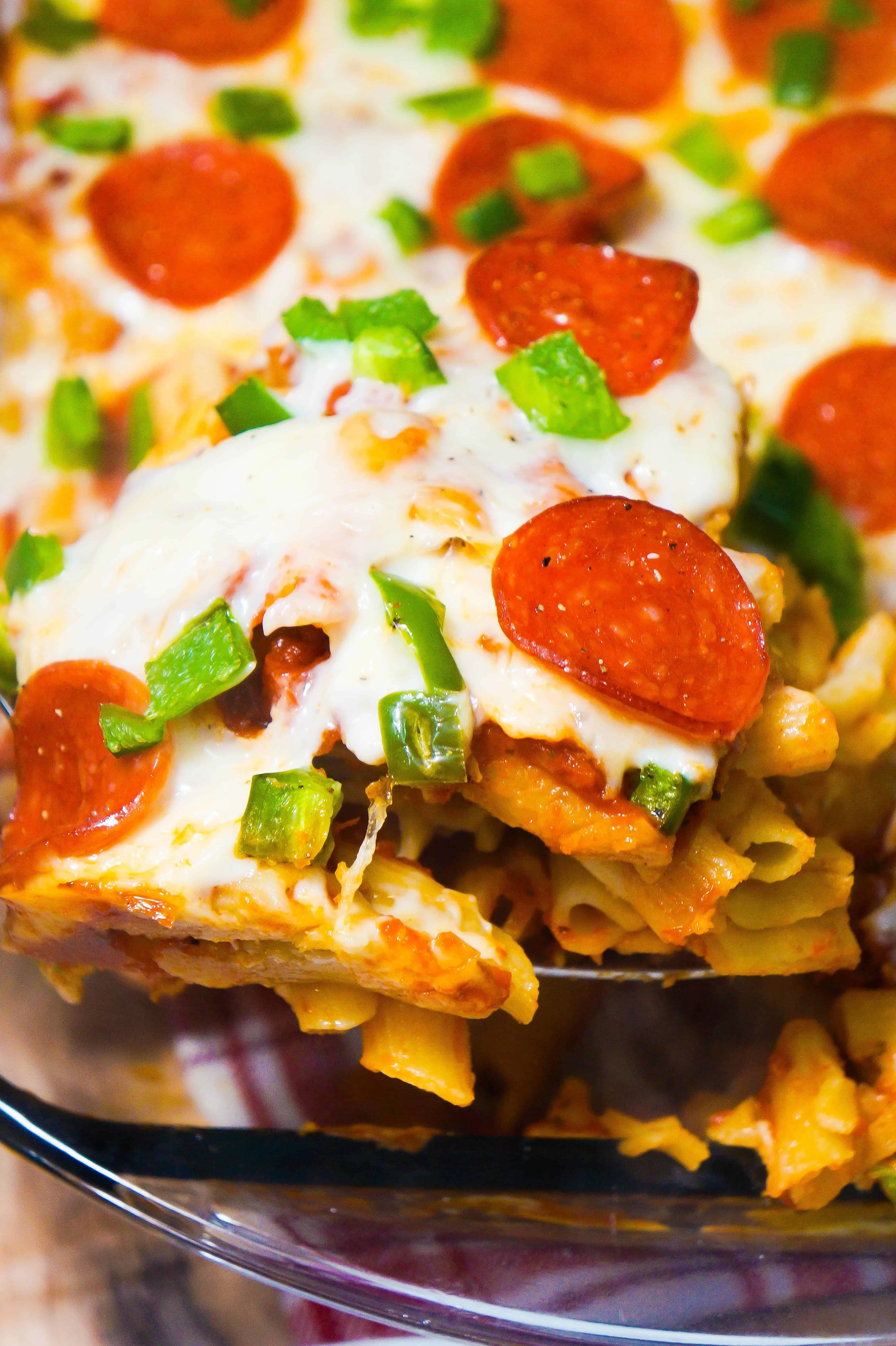 Pizza Roll Pasta Casserole is a kid friendly dinner recipe that adults will love too.