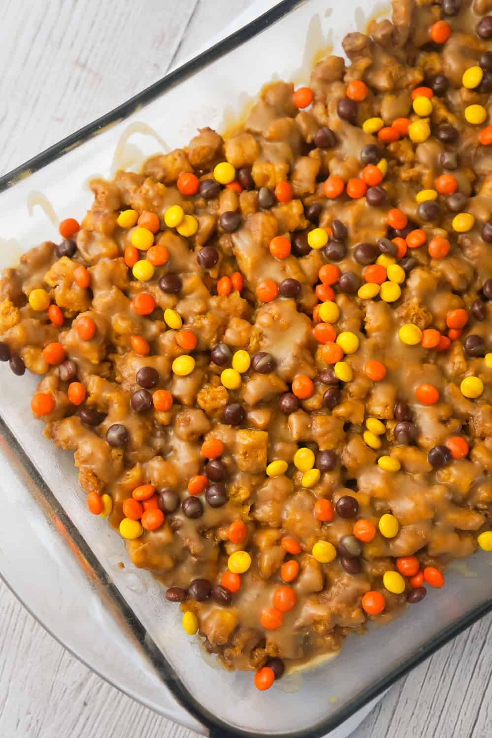 Reese's Peanut Butter Captain Crunch Bars are an easy dessert recipe perfect for peanut butter lovers. These peanut butter and marshmallow treats are like rice krispie treats but with Captain Crunch cereal instead.