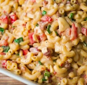 Sweet Chili Bacon Macaroni Salad