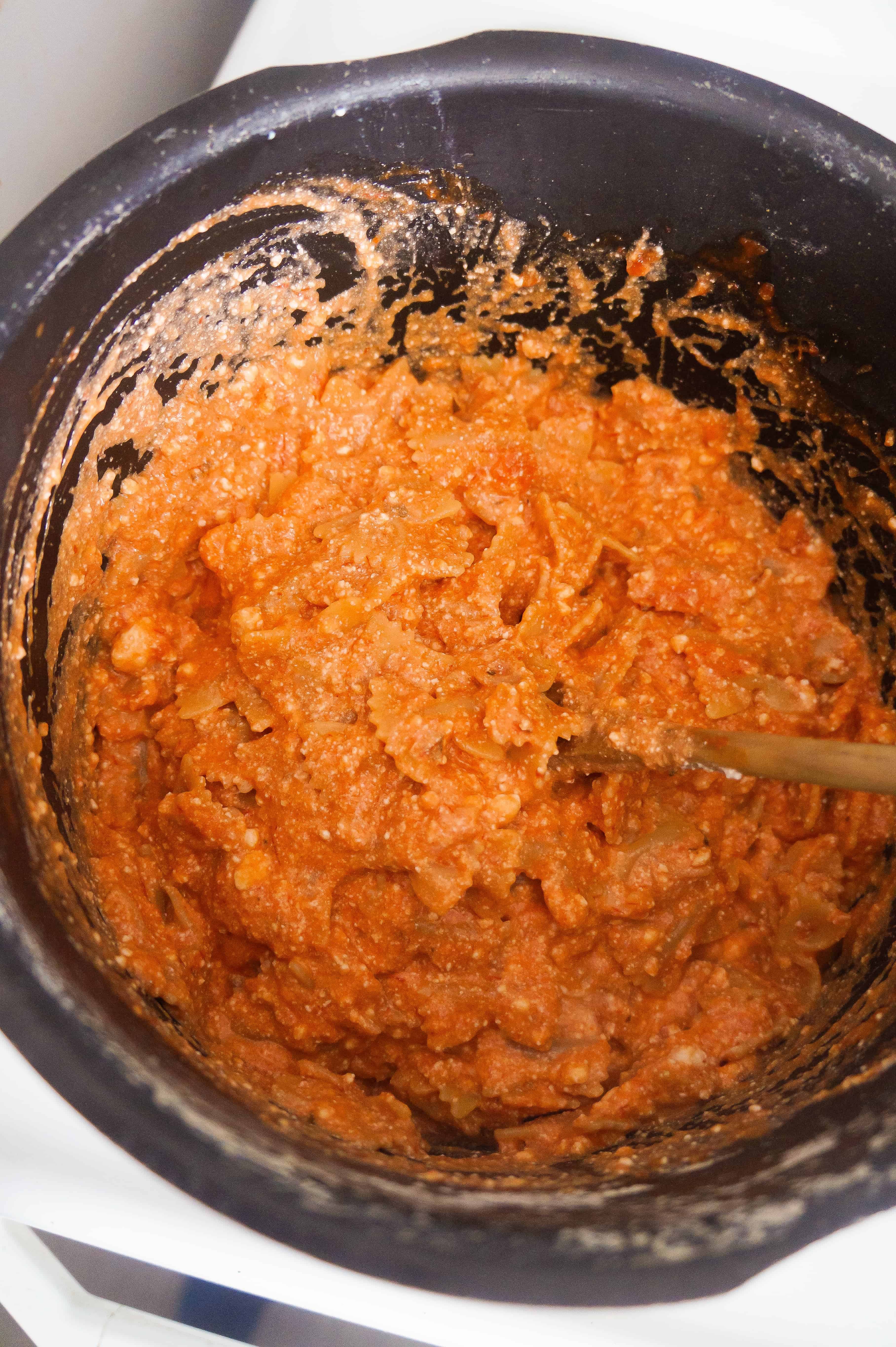 bow tie noodles with marinara and ricotta cheese